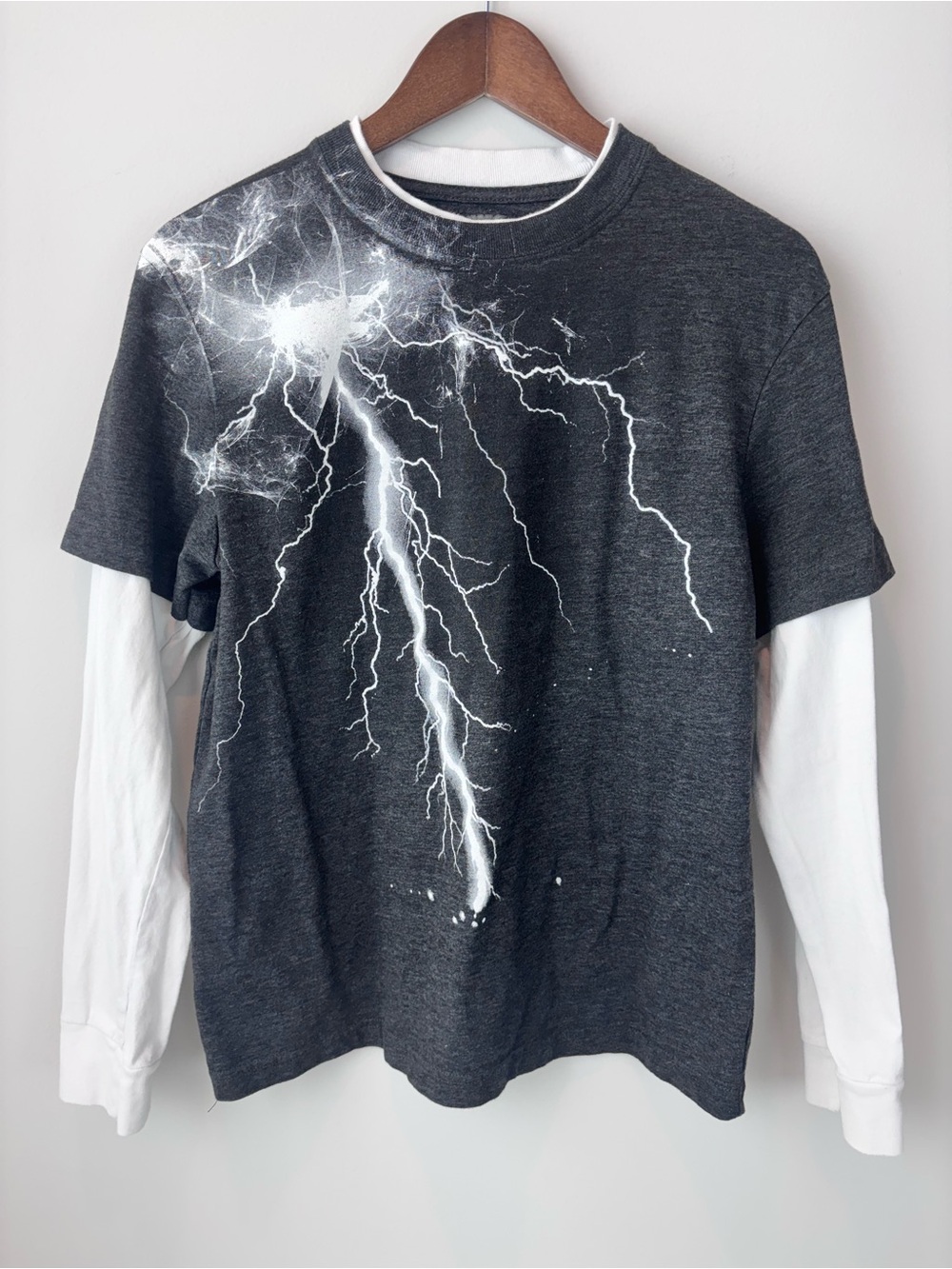 HWK Men’s Medium Lightning Graphic Tee Layered Long Sleeve Look